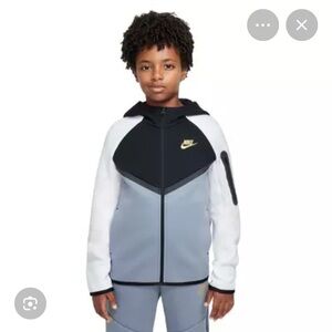 Nike Tech Kids' Black and Gray Jacket and Sweats